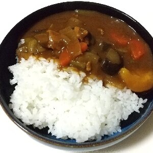 茄子と万願寺唐辛子の夏野菜カレー